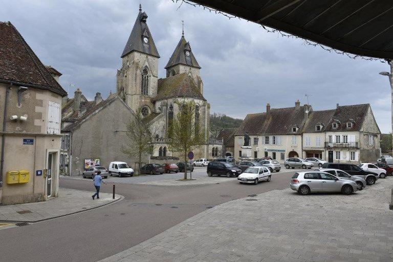 Villa Gite De La Gare Varzy Exterior foto